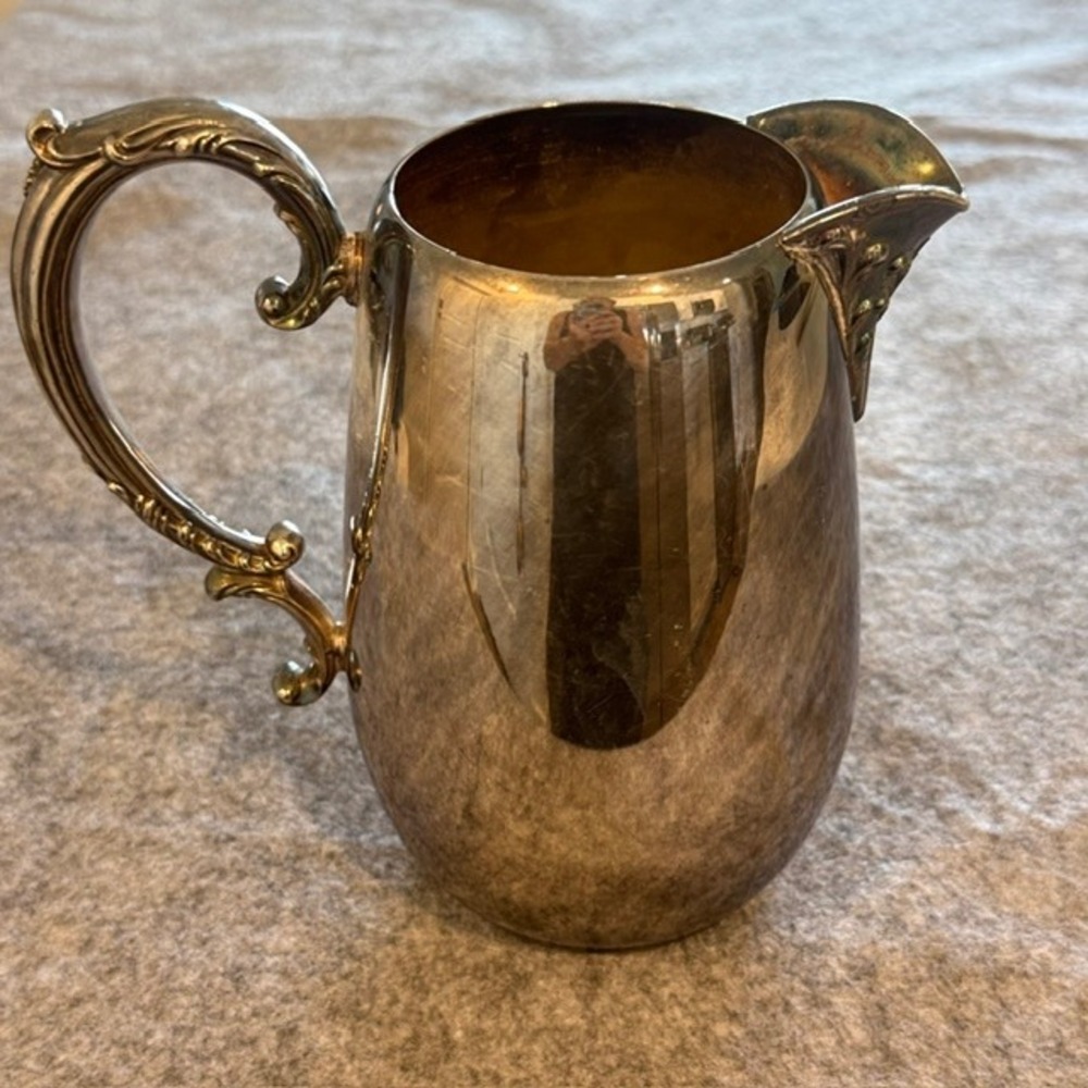 Vintage Silver Plated Creamer Pitcher Unisex OS Silver Good Ornate Scroll Handle